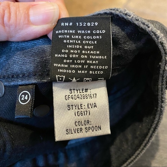 GRLFRND Dark Gray EVA Raw Hem Buttoned Fly Jean Skirt Size 24 - Picture 8 of 8